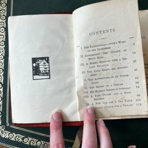 Vintage Book 1913 Book The Prisoner of Zenda by Anthony Hope - Picture 3 of 10